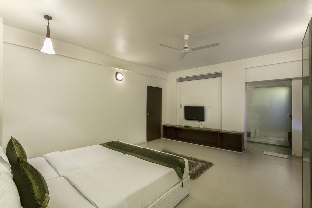 Corporate Stay Пуна Экстерьер фото